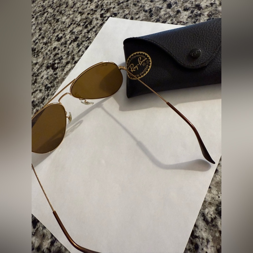 Ray Bans - Picture 5 of 6